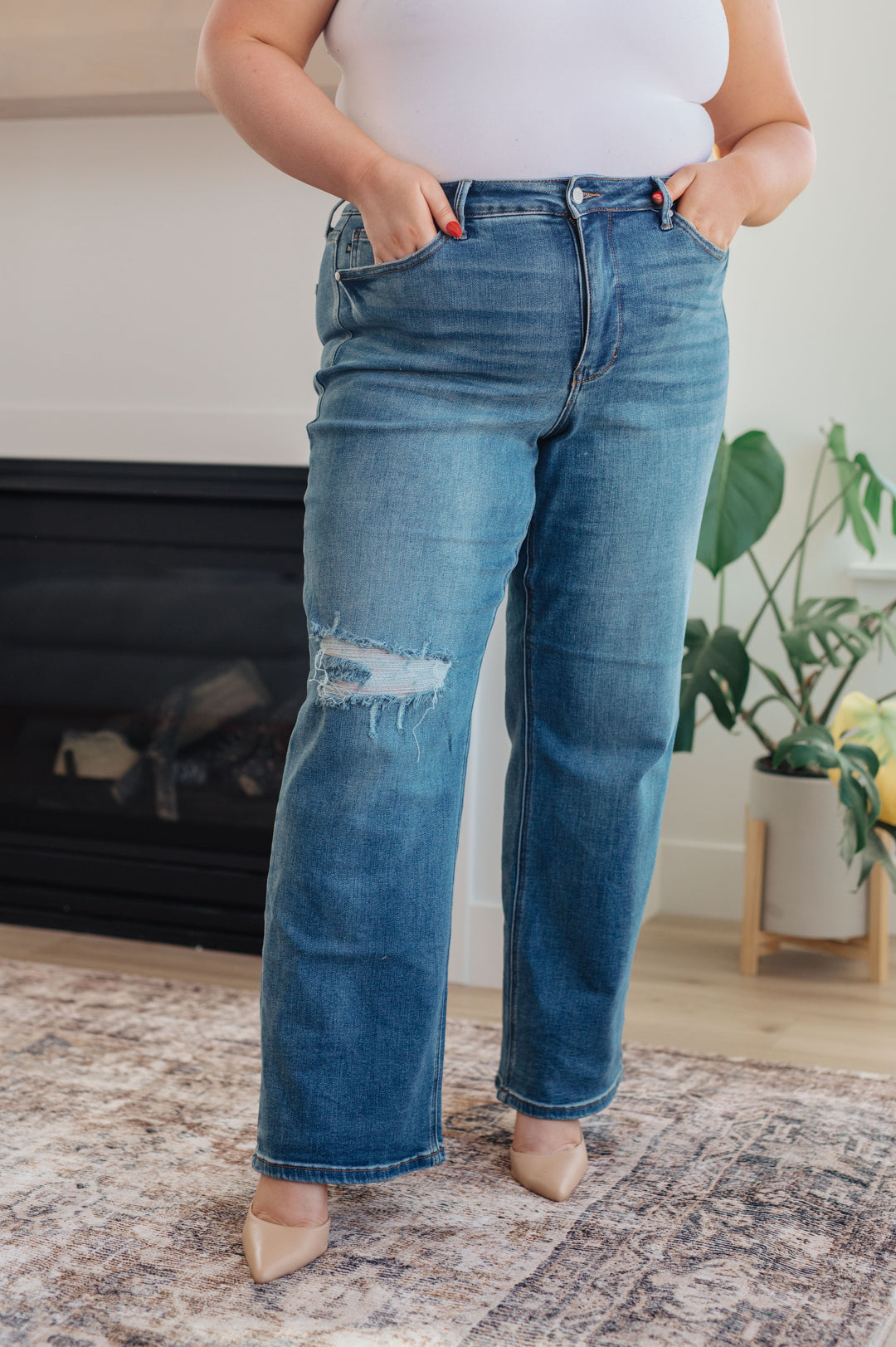 Carrie High Rise Control Top 90's Straight Jeans